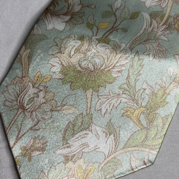 Lunarable Multicolor Modern Men's Tie Neck Tie Green Peach 🍑 NWOT - Picture 4 of 4